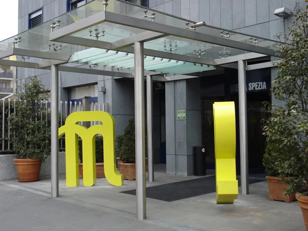B&B HOTEL Milano La Spezia — hoofdfoto