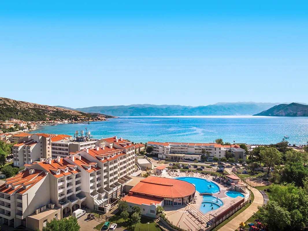 Corinthia Baska Sunny Hotel by Valamar, hoofdfoto