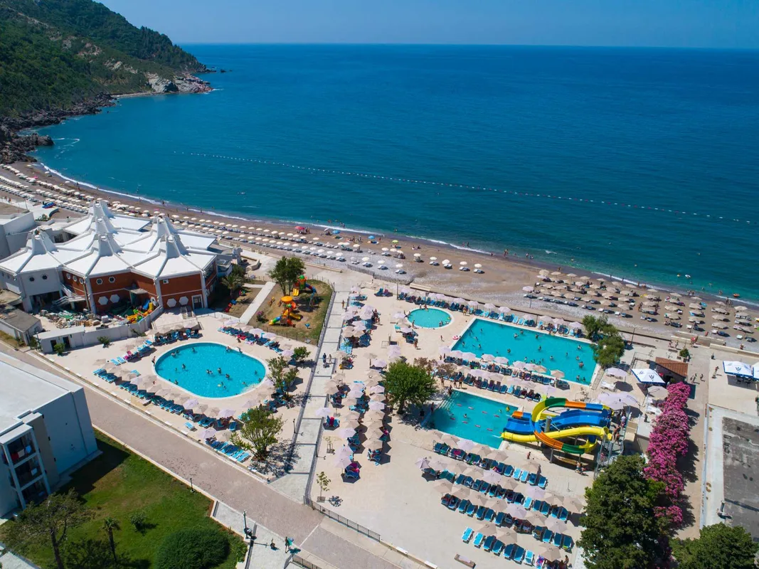 Pearl Beach Hotel — hoofdfoto