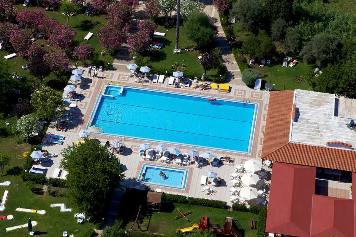 Hotel Continental Palace — hoofdfoto