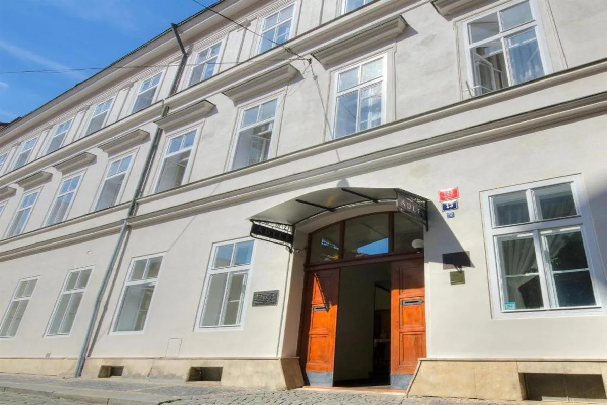 Hotel Adler Praha — hoofdfoto