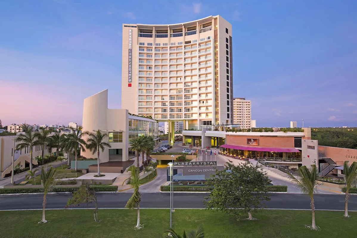 Krystal Urban Cancun Centro — hoofdfoto