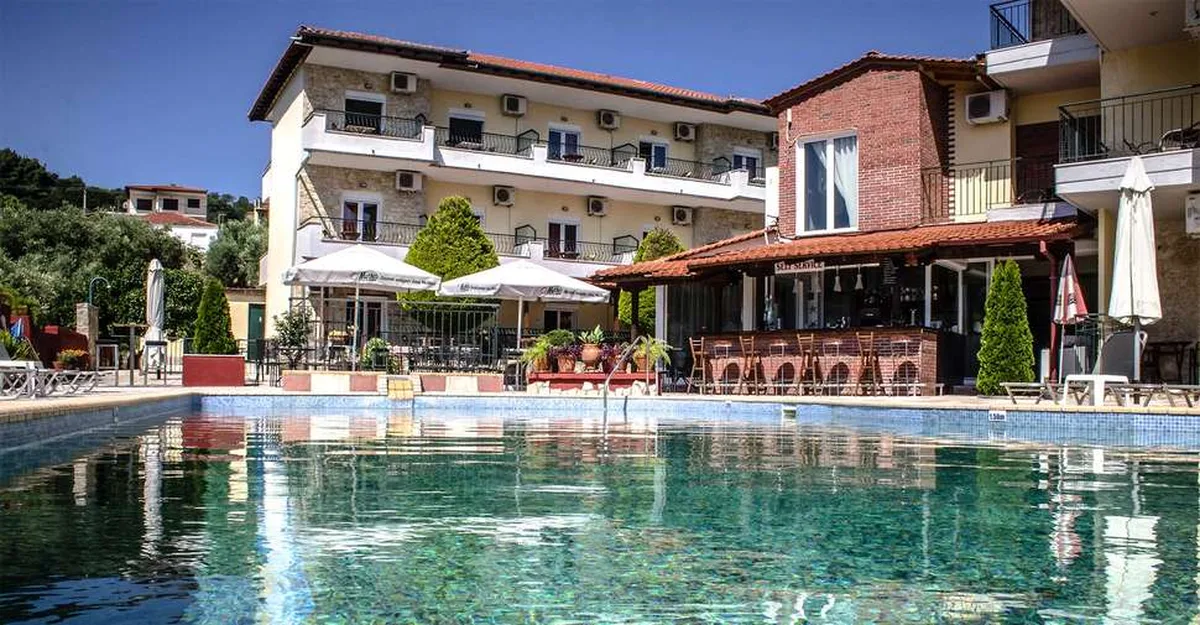 Ilios Hotel — hoofdfoto