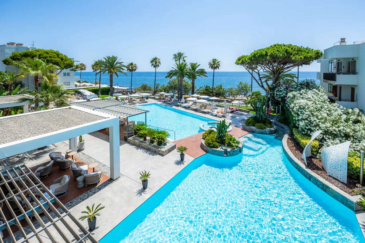 Marins Suites Hotel — hoofdfoto