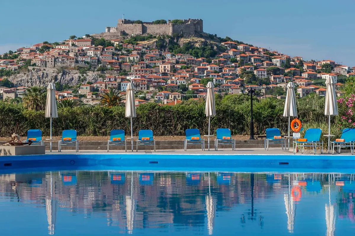 Delfinia Hotel & Bungalows — hoofdfoto