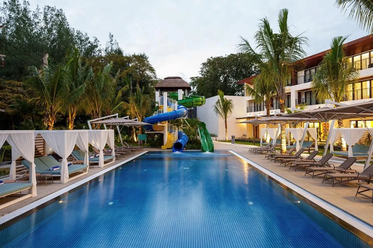 Ocean's Creek Beach Hotel — hoofdfoto