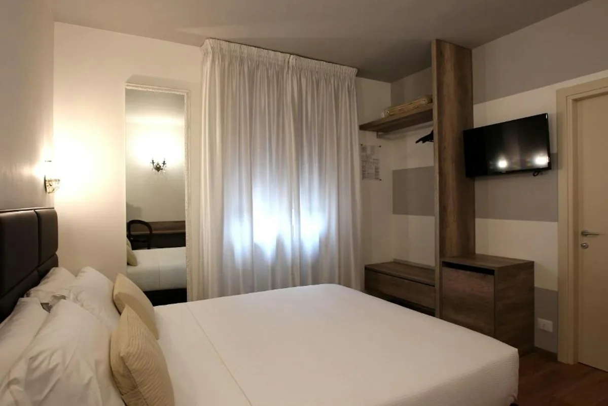 Hotel Globo, hoofdfoto