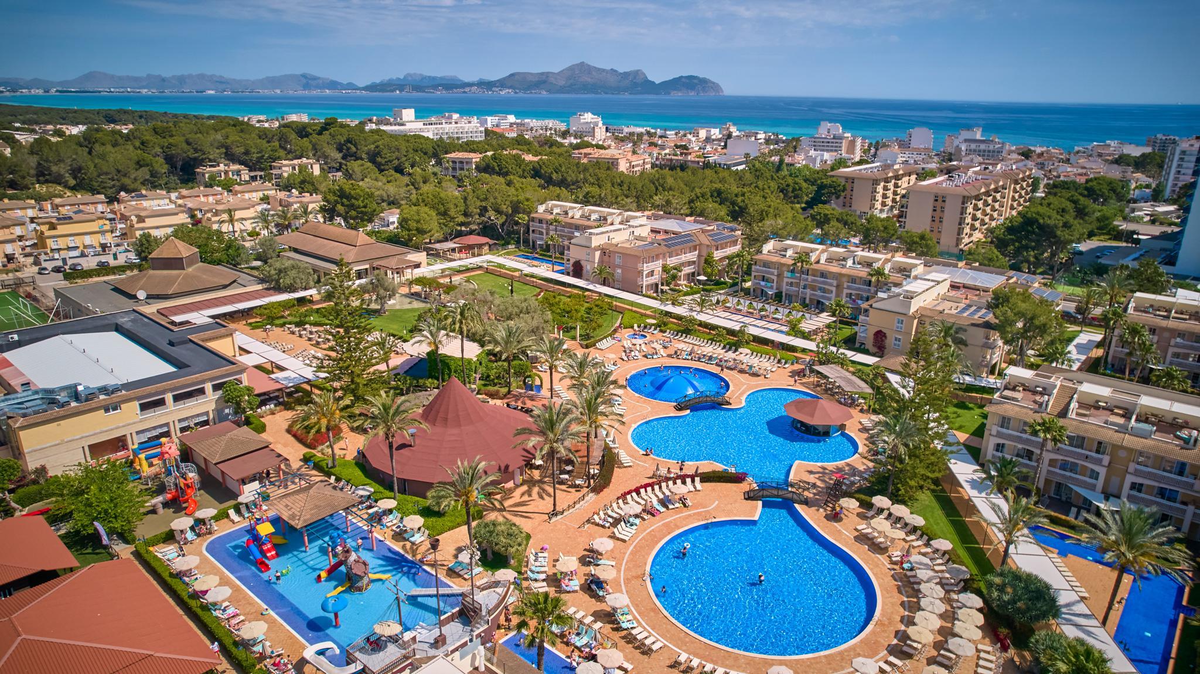 Aparthotel Zafiro Ca'n Picafort — hoofdfoto