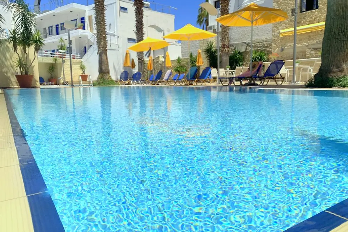 Kassavetis Center - Hotel Studios & Apartments — hoofdfoto