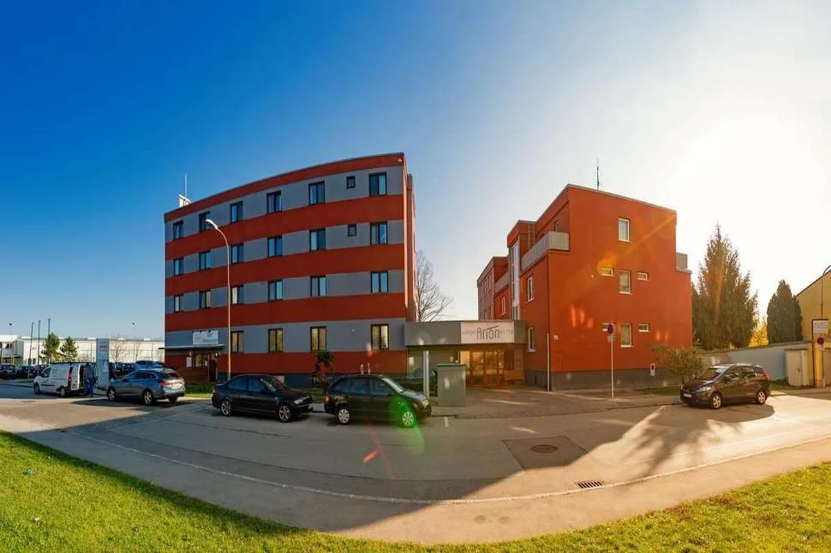 Arion Airport Hotel — hoofdfoto