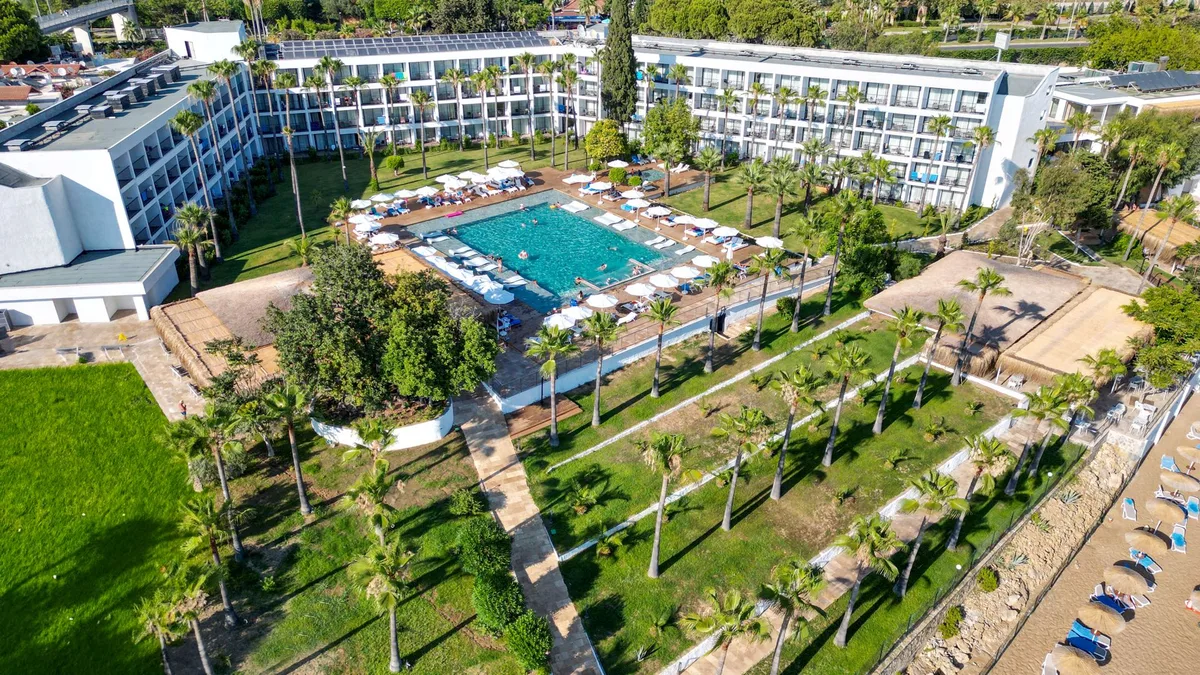 Yalihan Aspendos — hoofdfoto