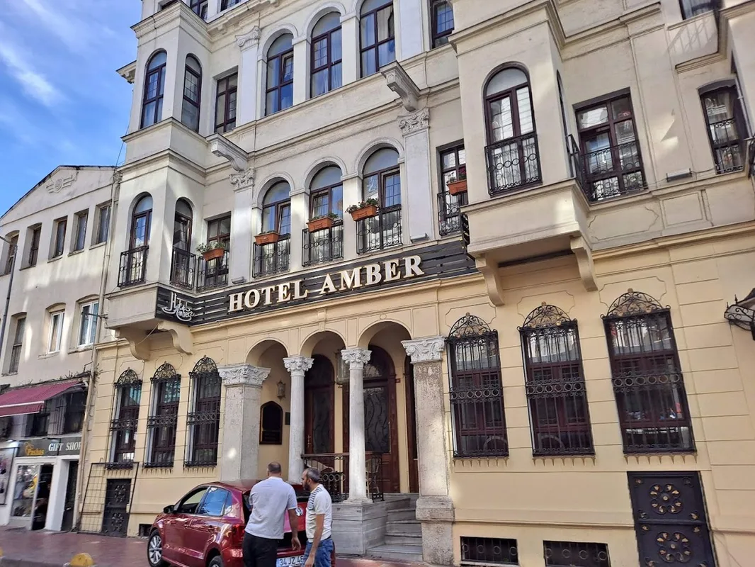Amber Hotel Istanbul — hoofdfoto