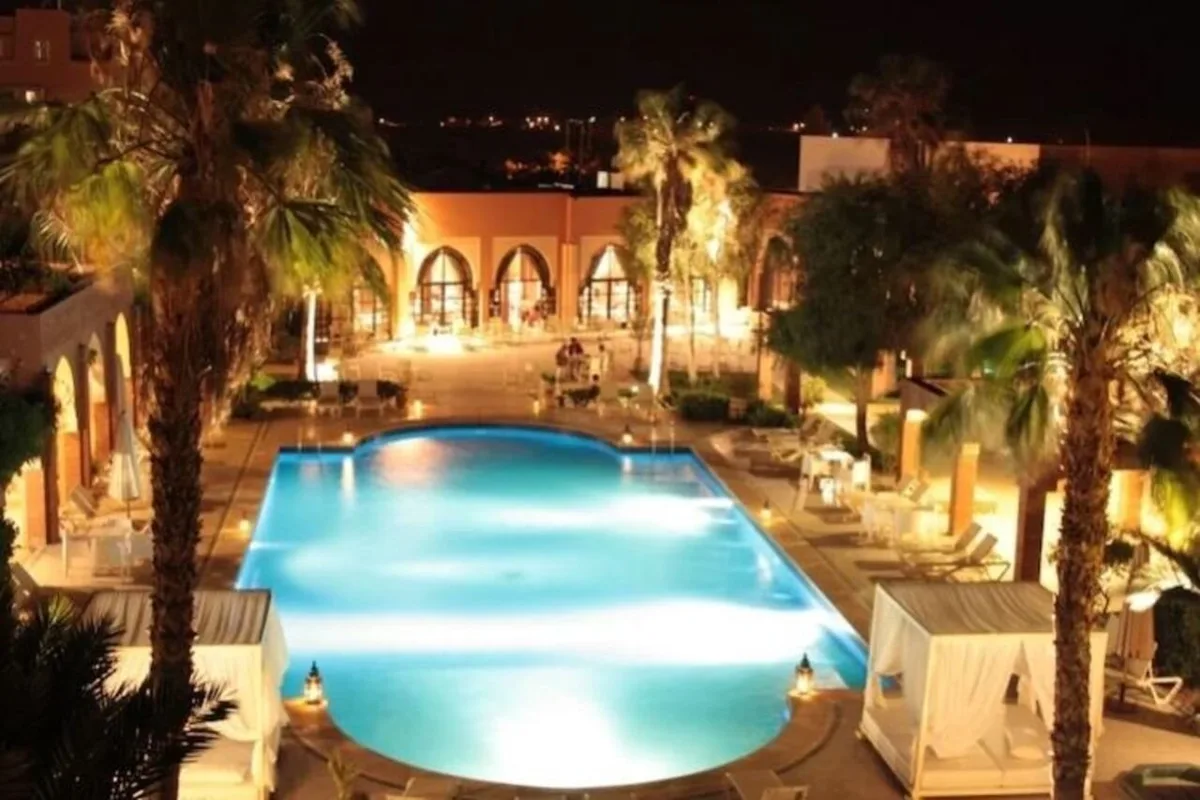 Hotel Karam Palace — hoofdfoto