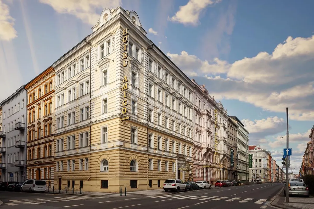 Amigo City Center hotel — hoofdfoto