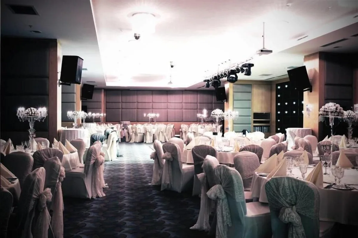 Demora Hotel — hoofdfoto