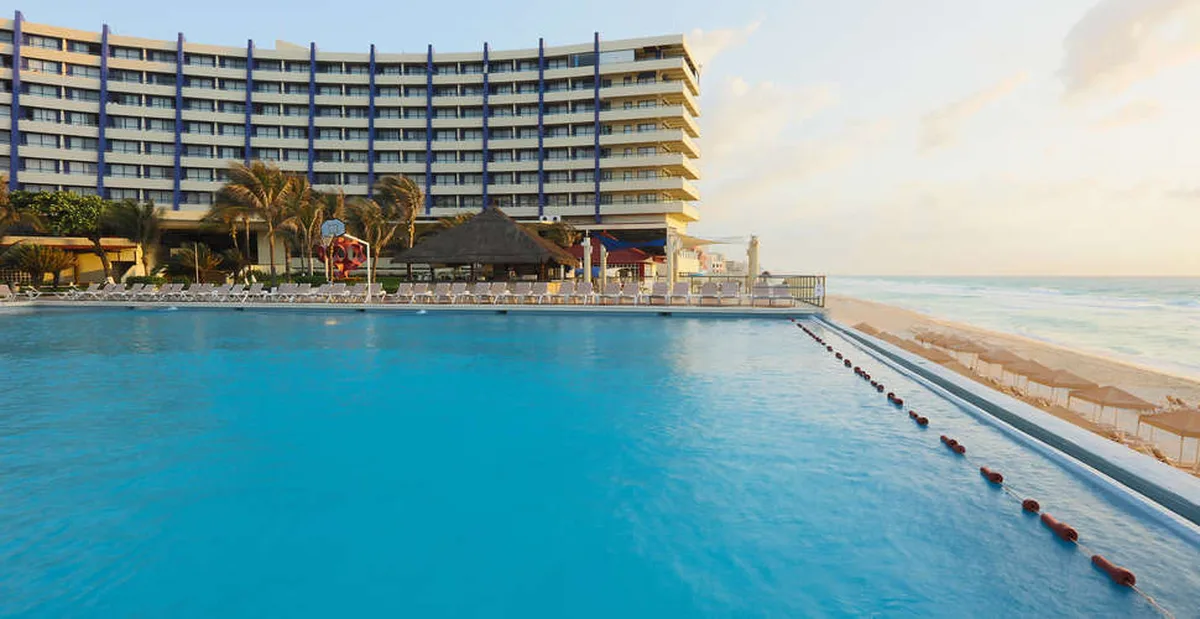 Crown Paradise Club Cancun — hoofdfoto