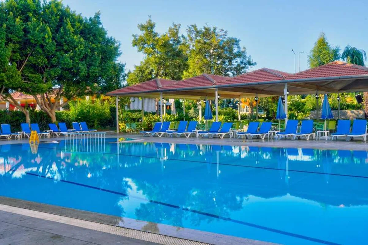 Blue Fish Hotel — hoofdfoto