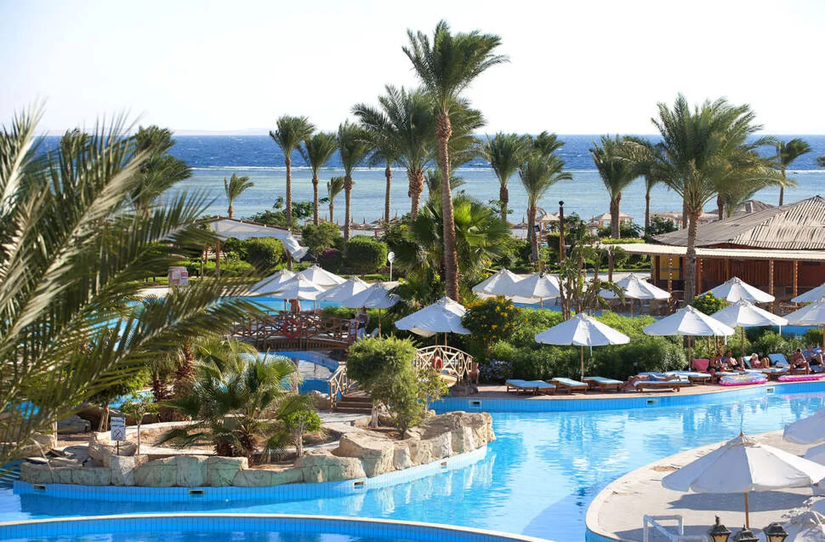 Amwaj Oyoun Resort & Spa — hoofdfoto
