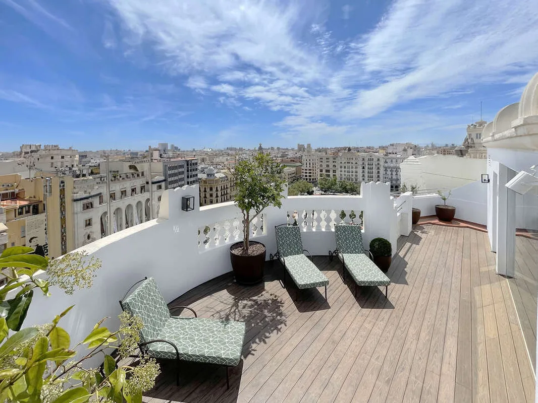 Melia Plaza — hoofdfoto