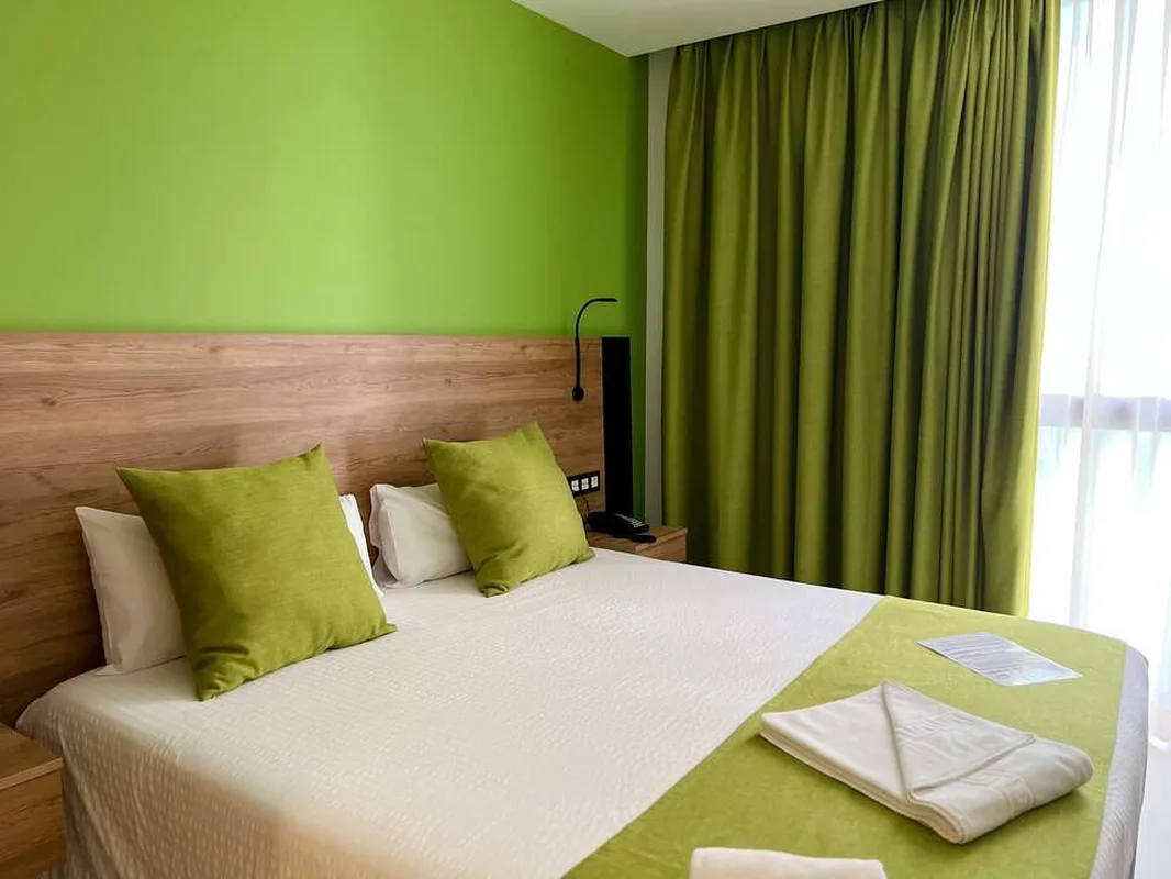 Hotel MG Poniente — hoofdfoto