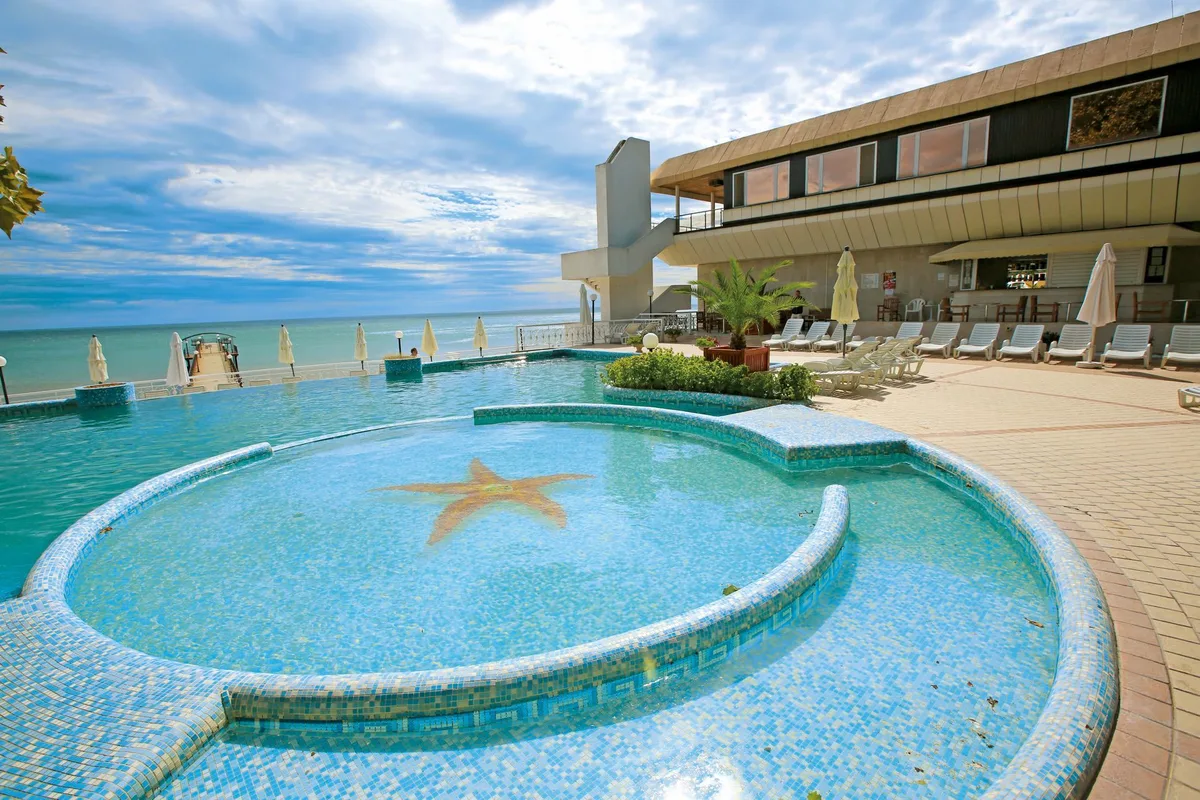 Hotel Marina — hoofdfoto