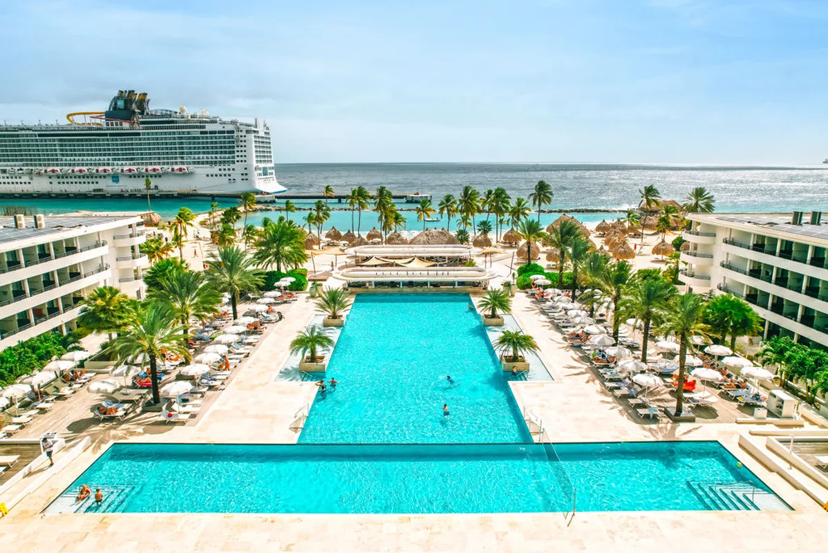 Fly & Go Mangrove Beach Corendon, Curio by Hilton — hoofdfoto