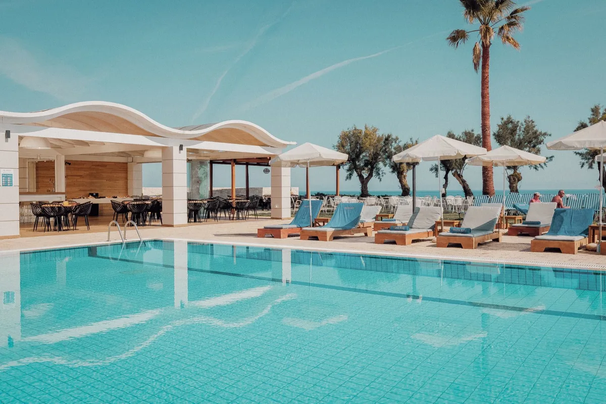 Malia Bay Beach Hotel & Bungalows — hoofdfoto