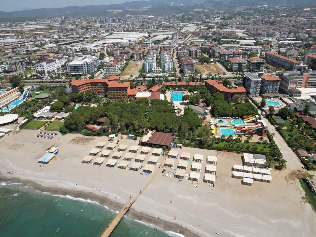 Club Turtas Beach Hotel — hoofdfoto