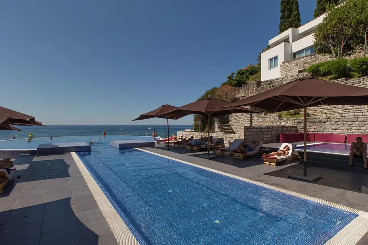 Avala Resort & Villas — hoofdfoto