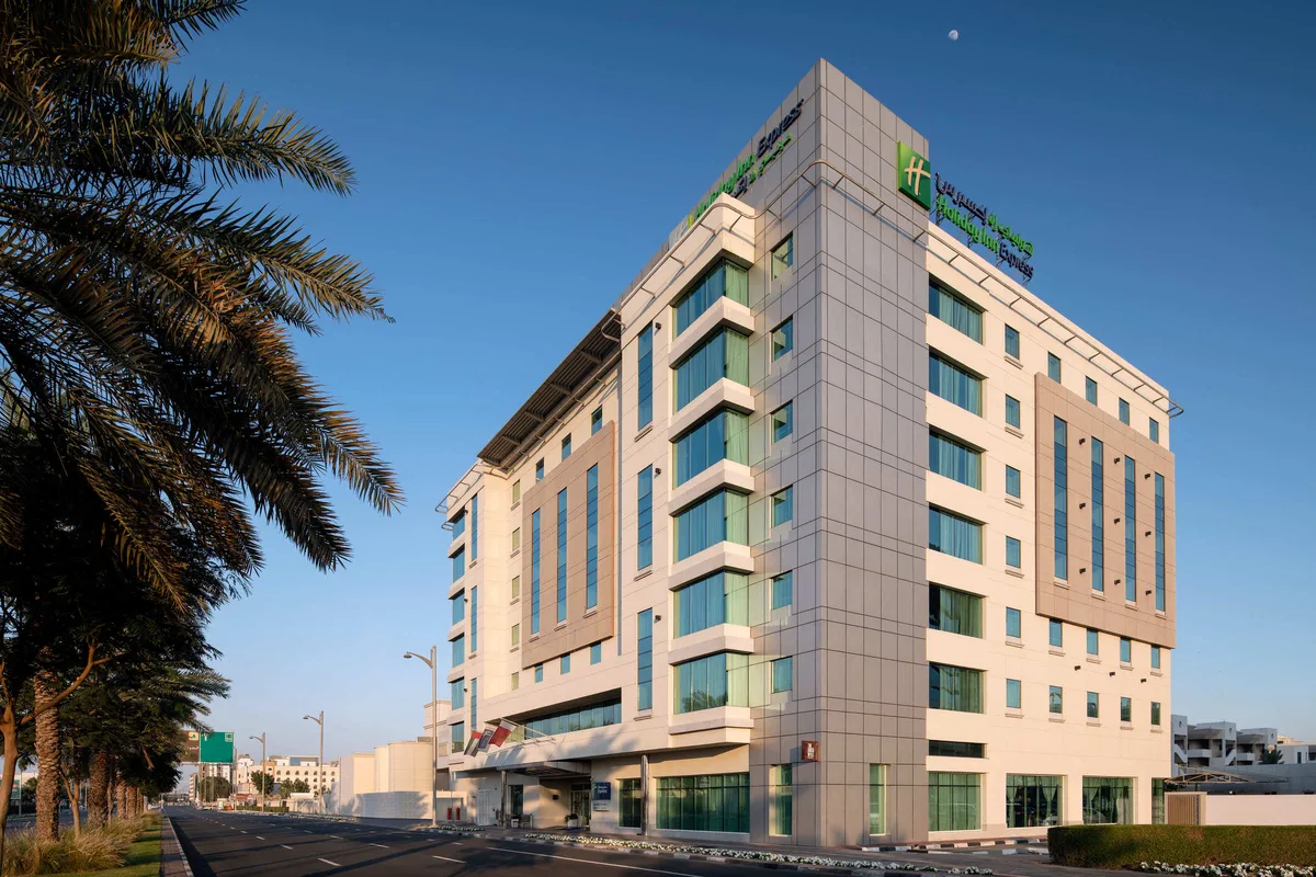 Hotel Holiday Inn Express Dubai - Jumeirah — hoofdfoto
