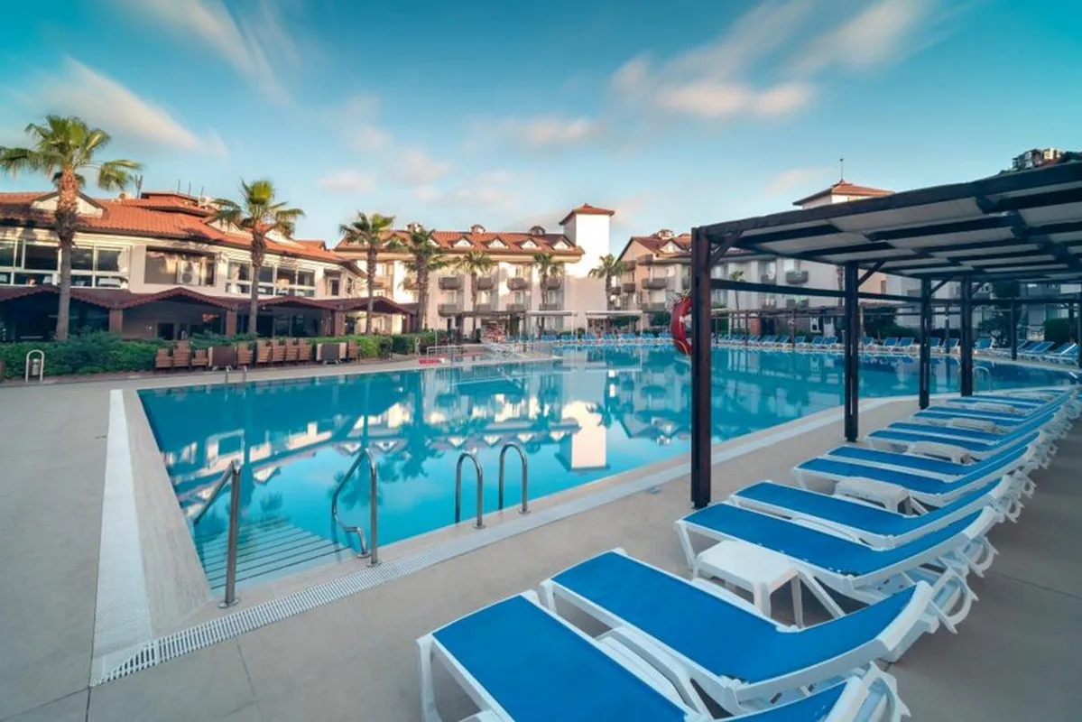 Orfeus Park Hotel — hoofdfoto
