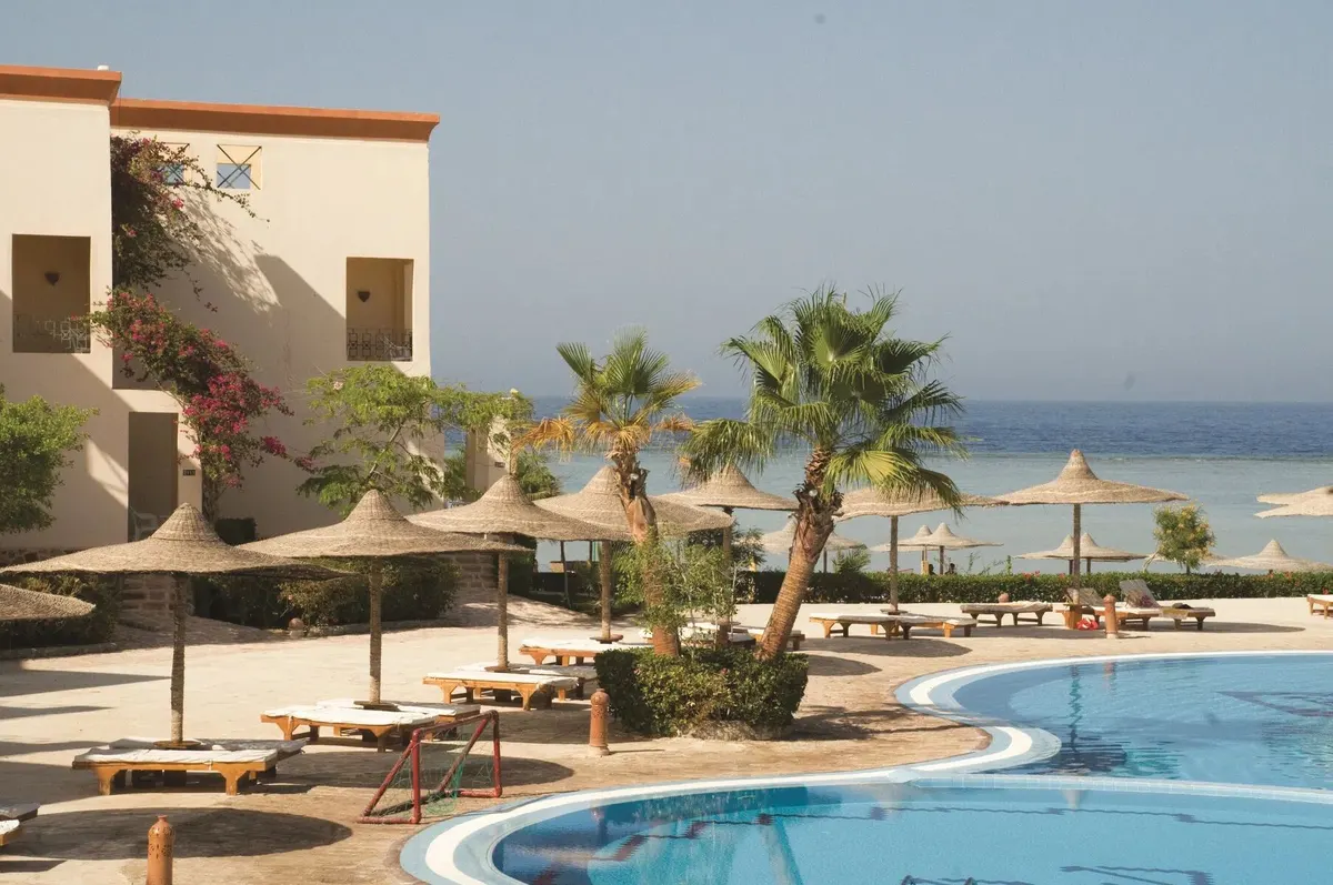 Blue Reef Red Sea Resort — hoofdfoto