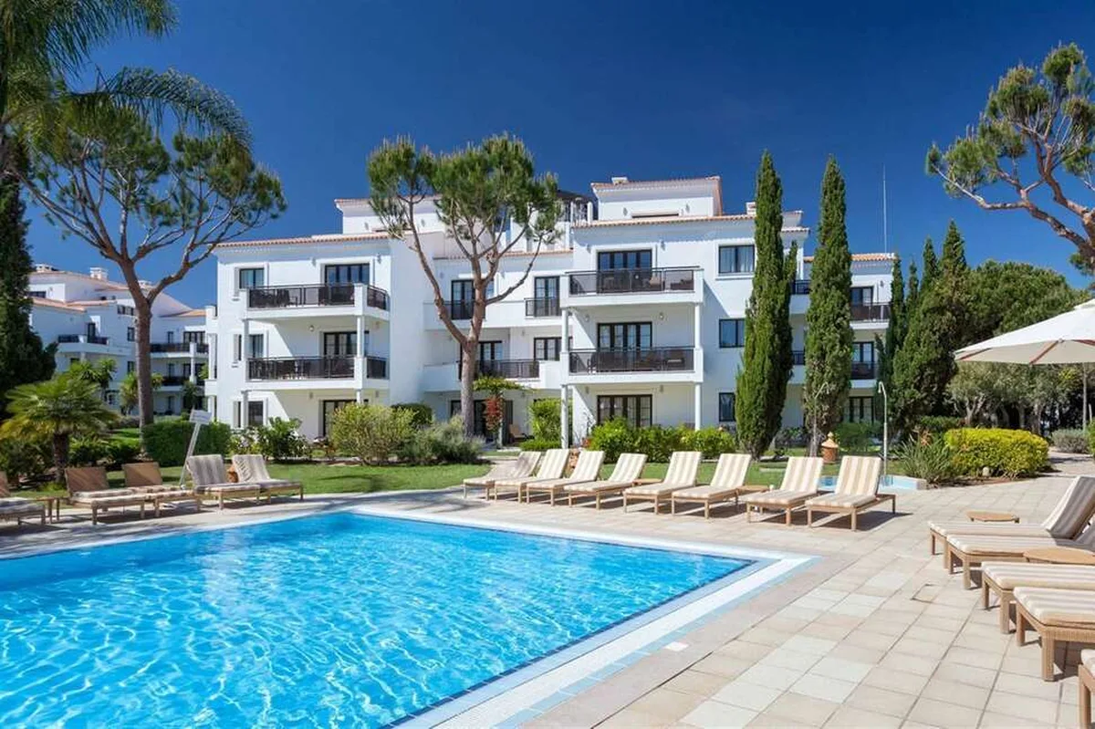Pine Cliffs Village — hoofdfoto