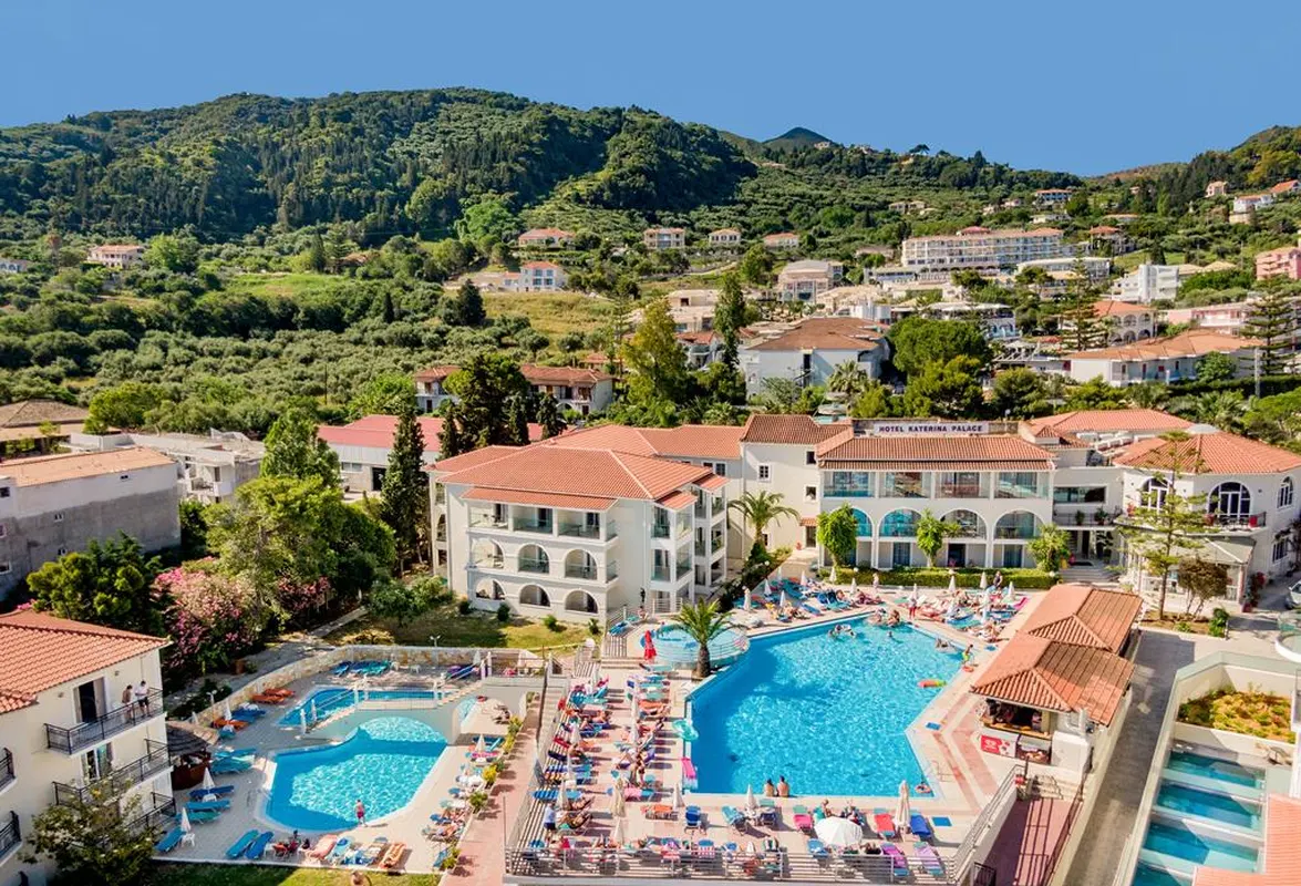 Katerina Palace — hoofdfoto