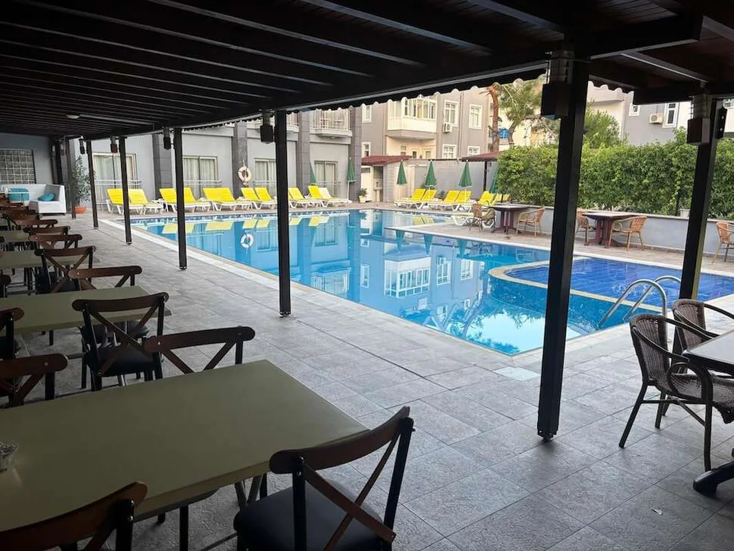 Grand Nar Hotel, hoofdfoto