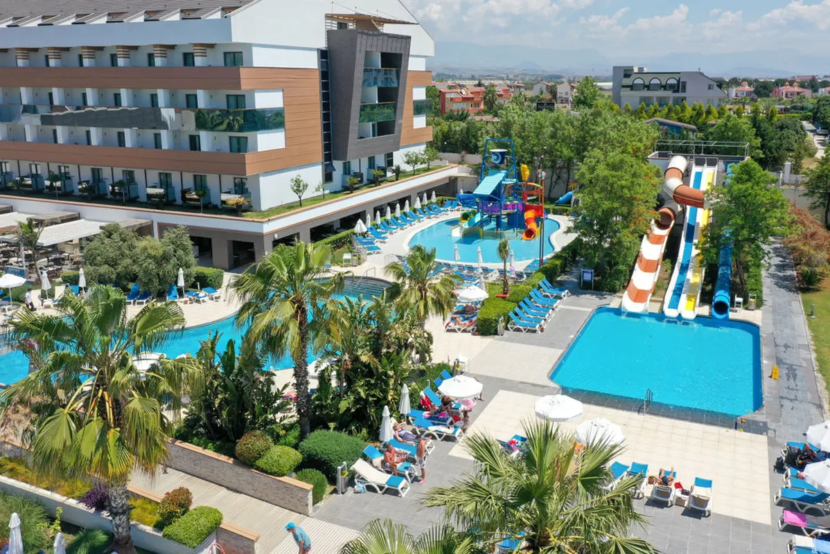 Fly & Go Terrace Elite Resort — hoofdfoto