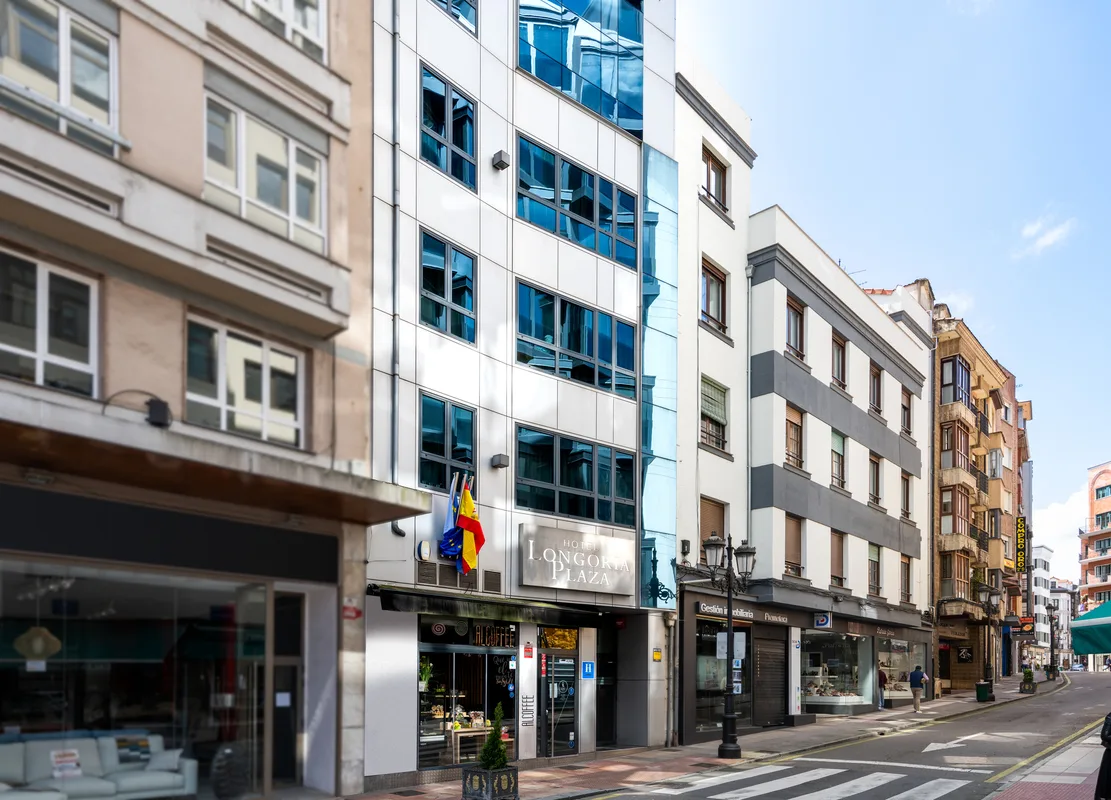 Duerming Longoria Plaza Hotel — hoofdfoto