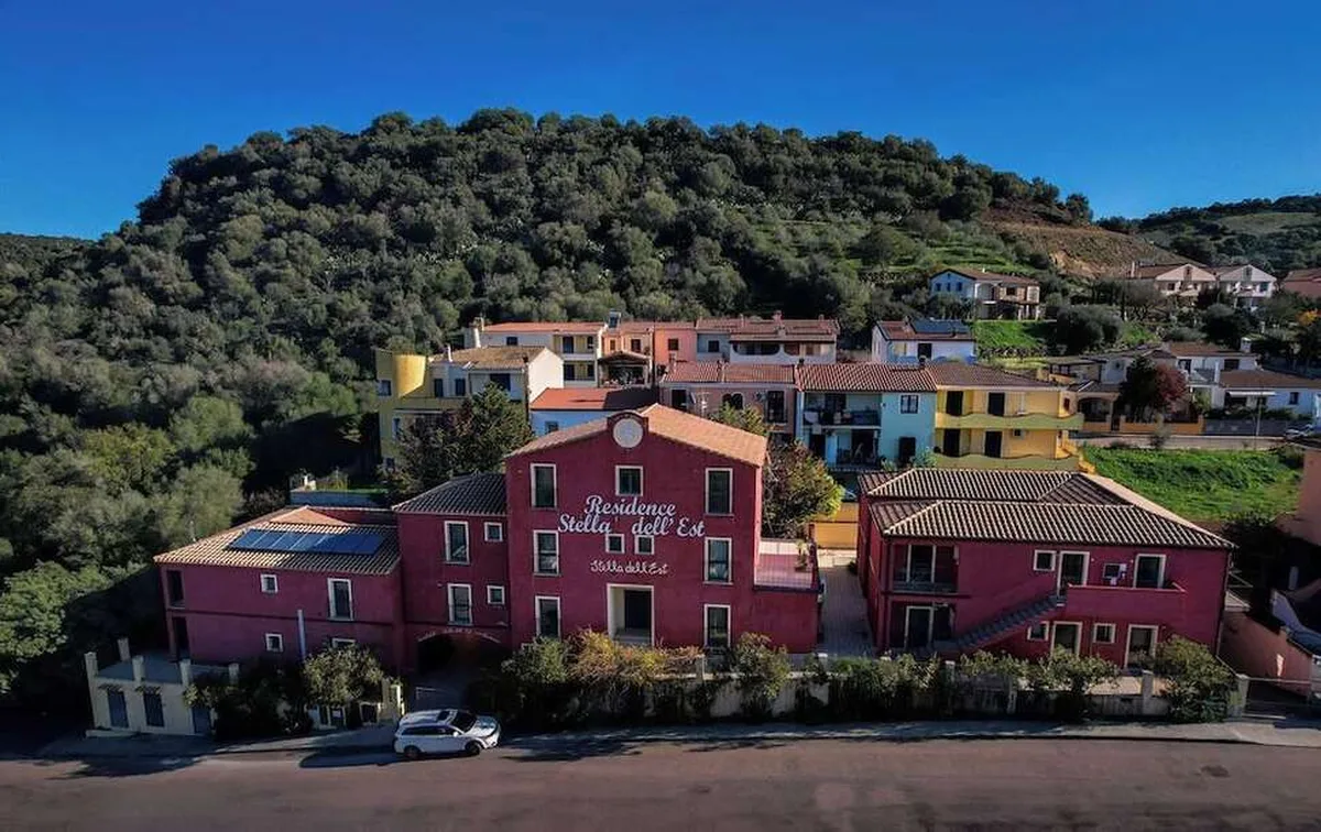 Stella dell Est — hoofdfoto