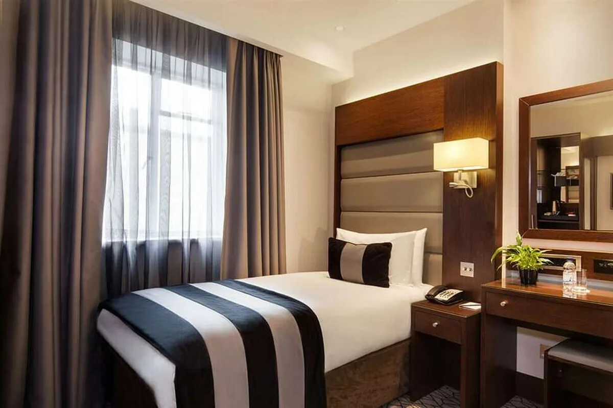 Park Grand Paddington Court London — hoofdfoto
