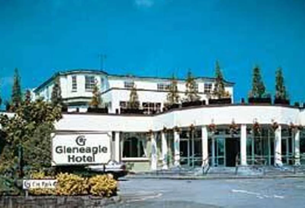 The Gleneagle Hotel & Apartments — hoofdfoto