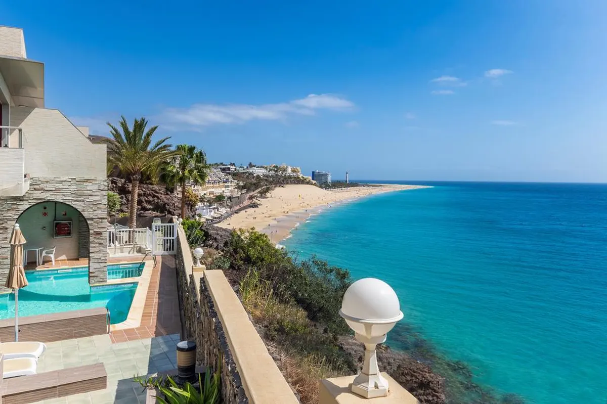 Atalaya de Jandía by LIVVO — hoofdfoto