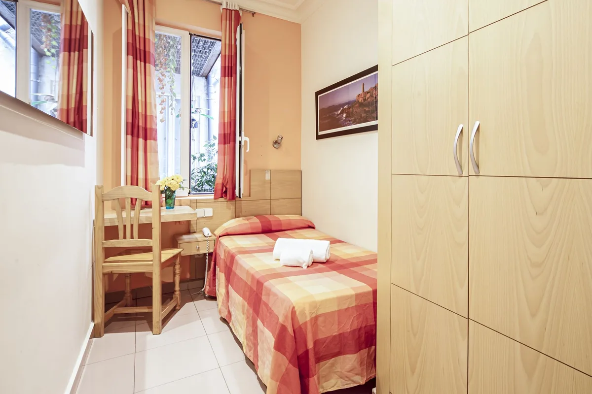INTER Puerta del Sol Pension — hoofdfoto