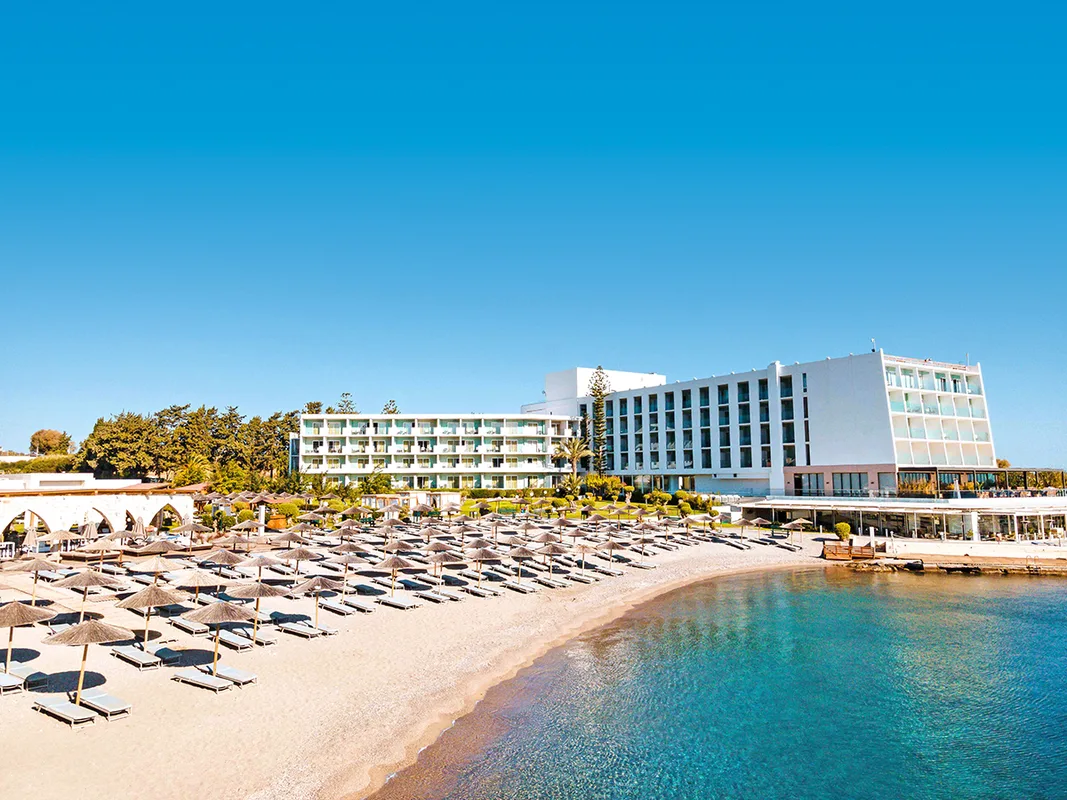Hotel Eden Roc Resort — hoofdfoto