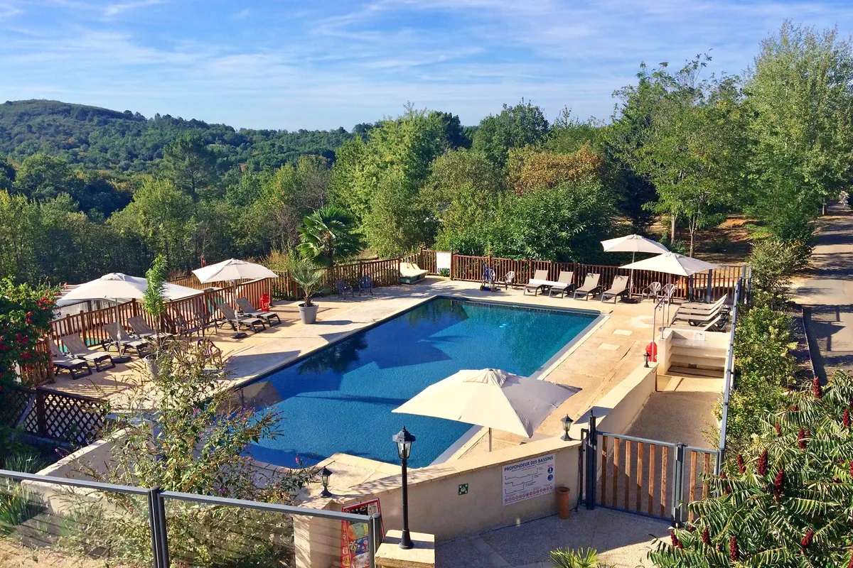 Camping Les Charmes — hoofdfoto