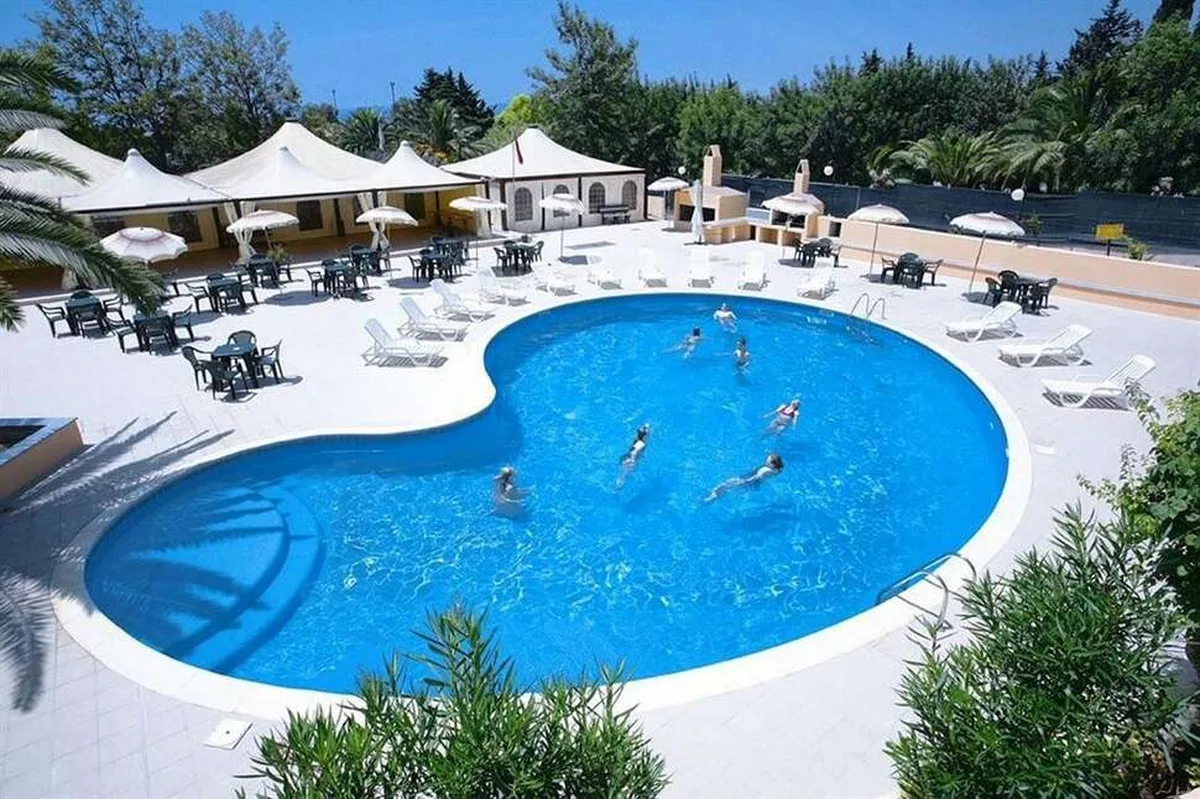 Hotel Califfo — hoofdfoto
