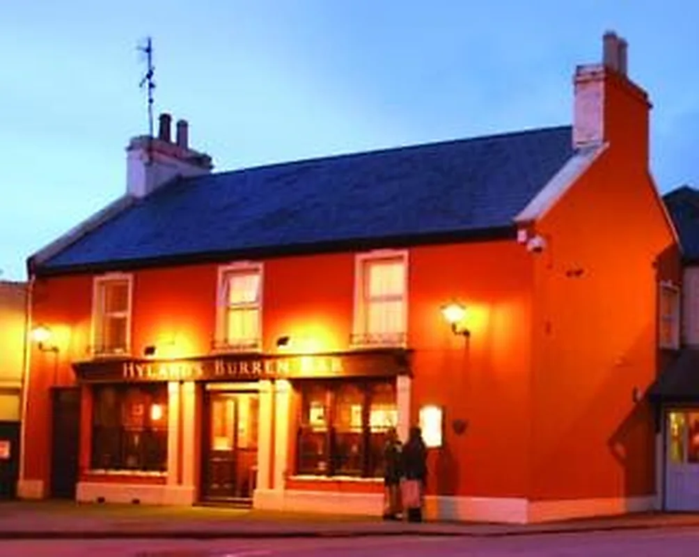 Hylands Burren Hotel — hoofdfoto
