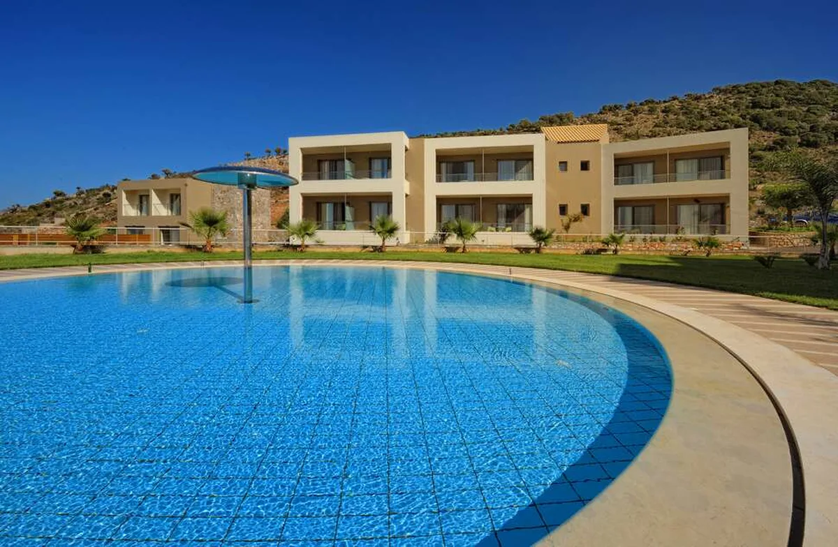 The Noverian Scenic Hilltop Villas, hoofdfoto