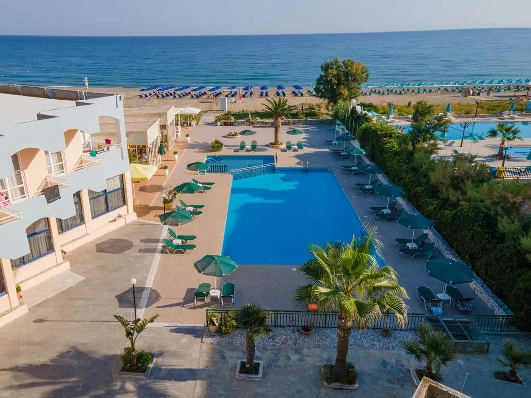Kathrin Beach Hotel — hoofdfoto