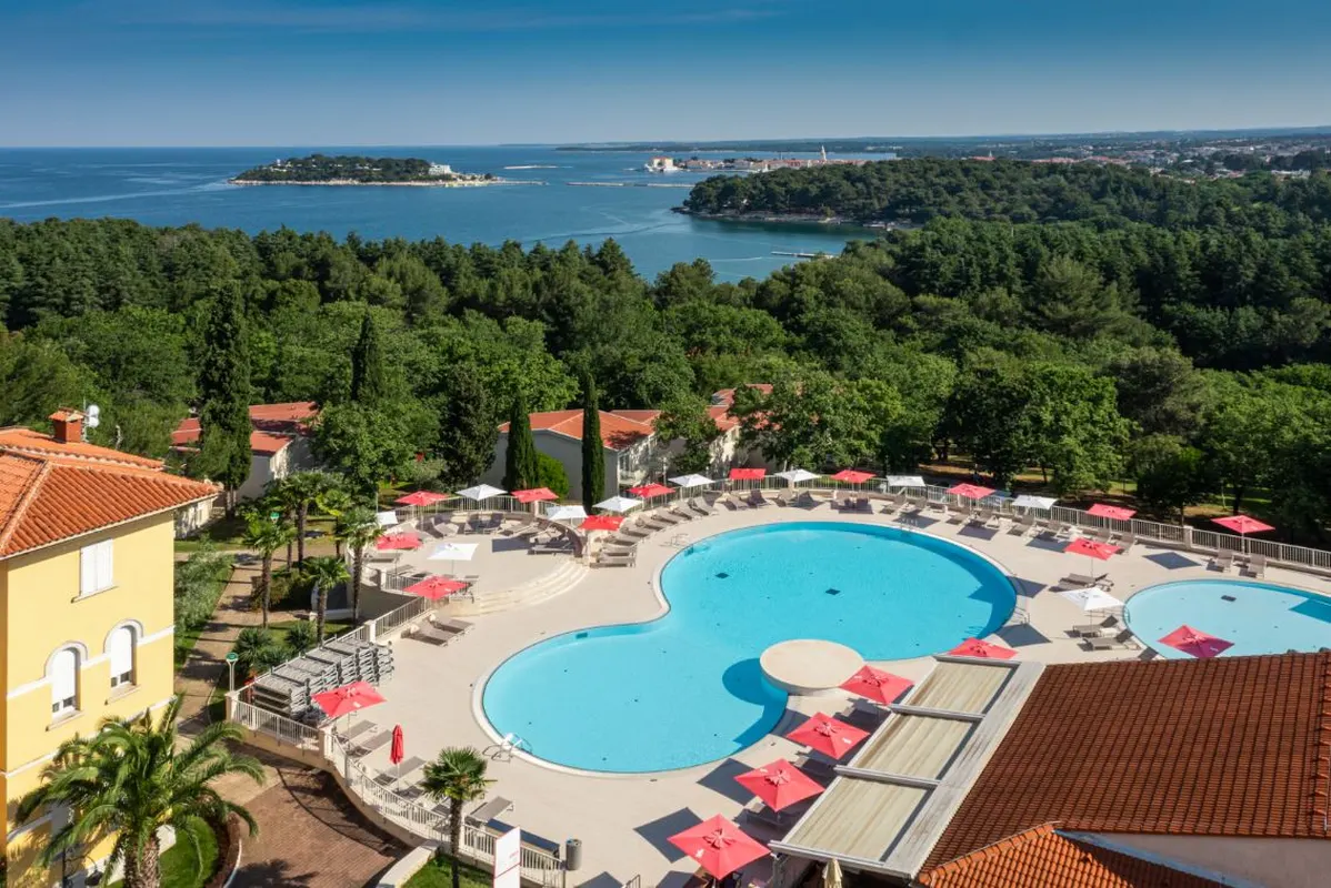 Vakantiepark Bellevue Plava Laguna — hoofdfoto