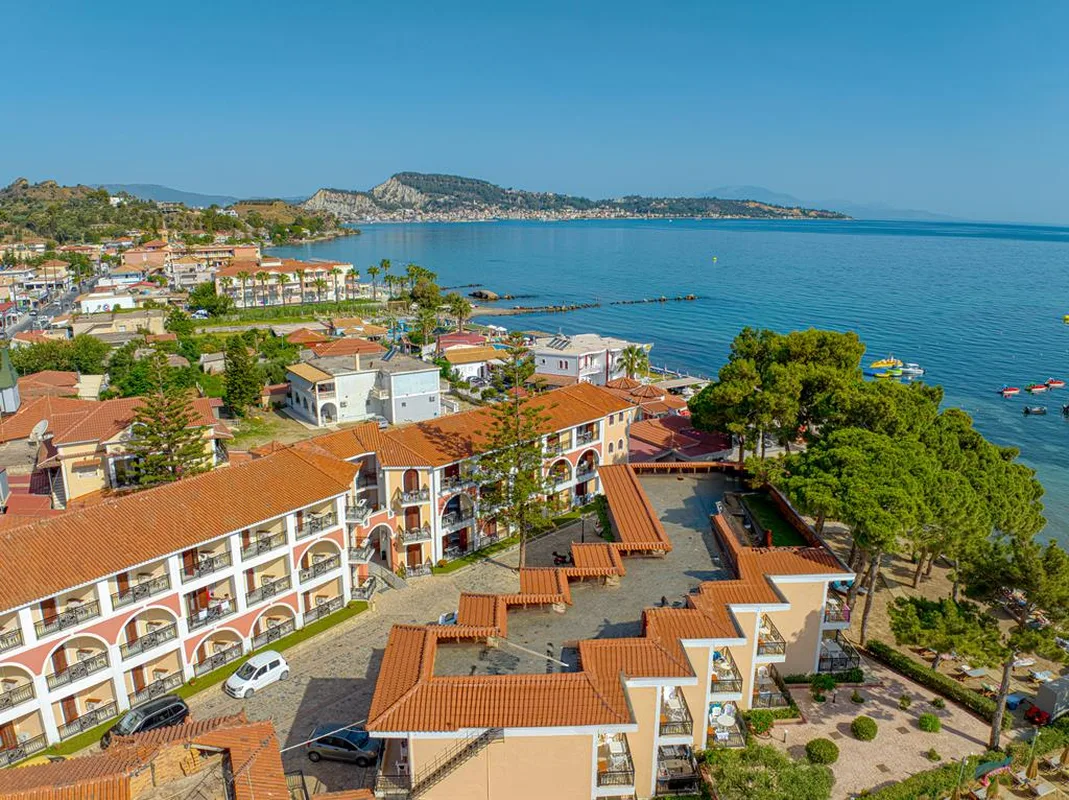 Castello Beach, hoofdfoto